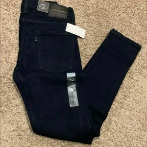 Levi’s Line 8 Skinny Low Rise 30x30